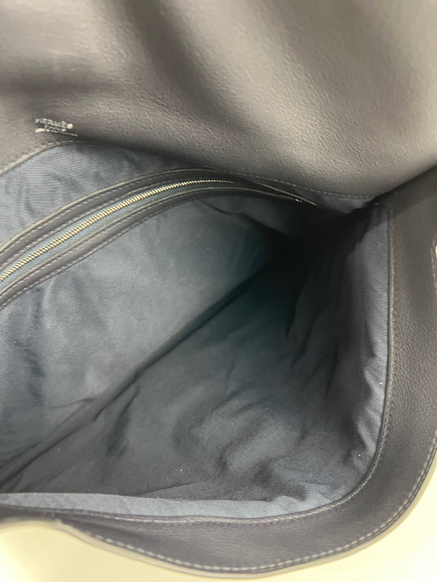 HERMÈS Messenger Cityslide Pouch Evercolor Leather Indigo Blue Clutch Preowned