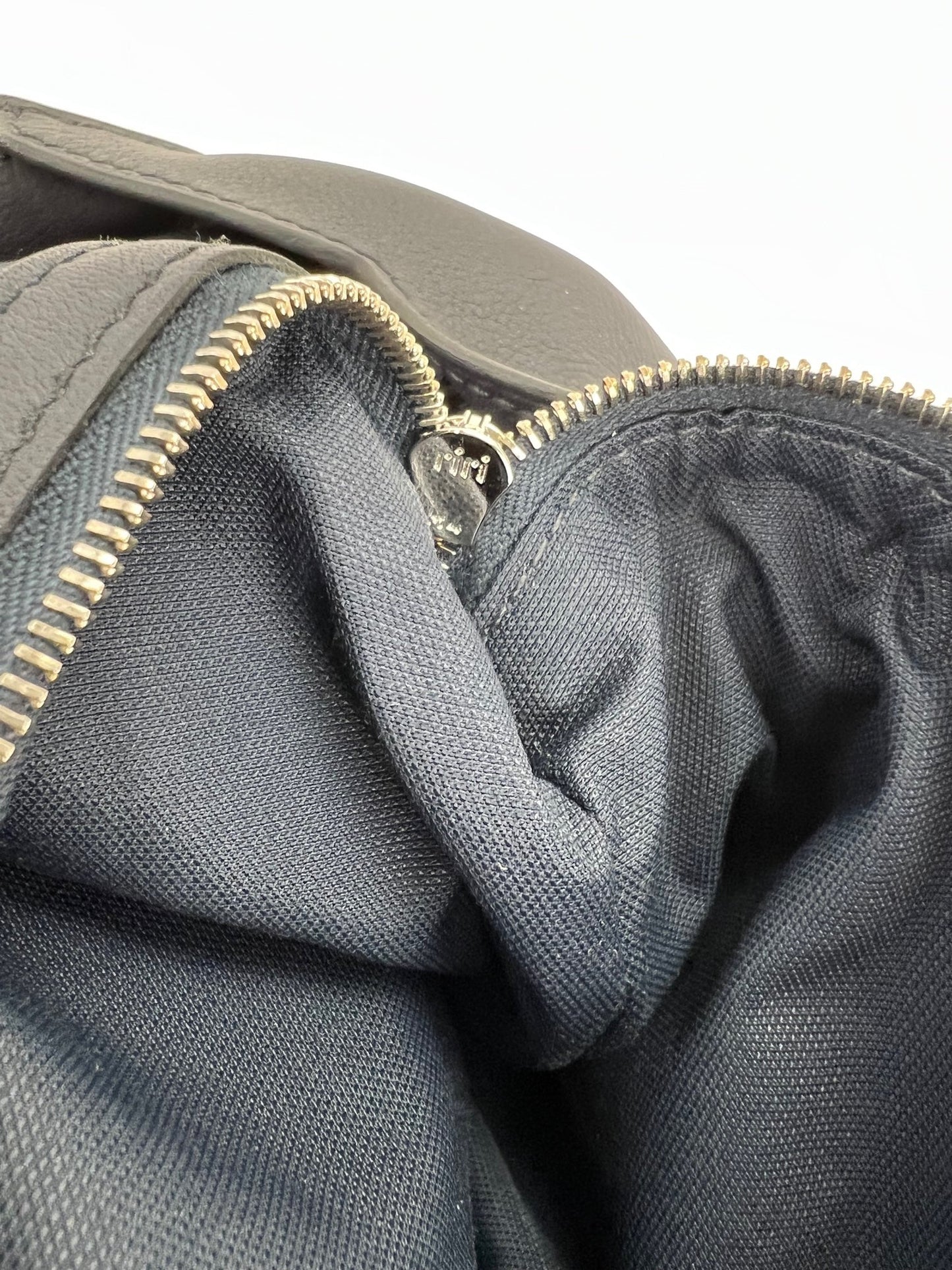 HERMÈS Messenger Cityslide Pouch Evercolor Leather Indigo Blue Clutch Preowned