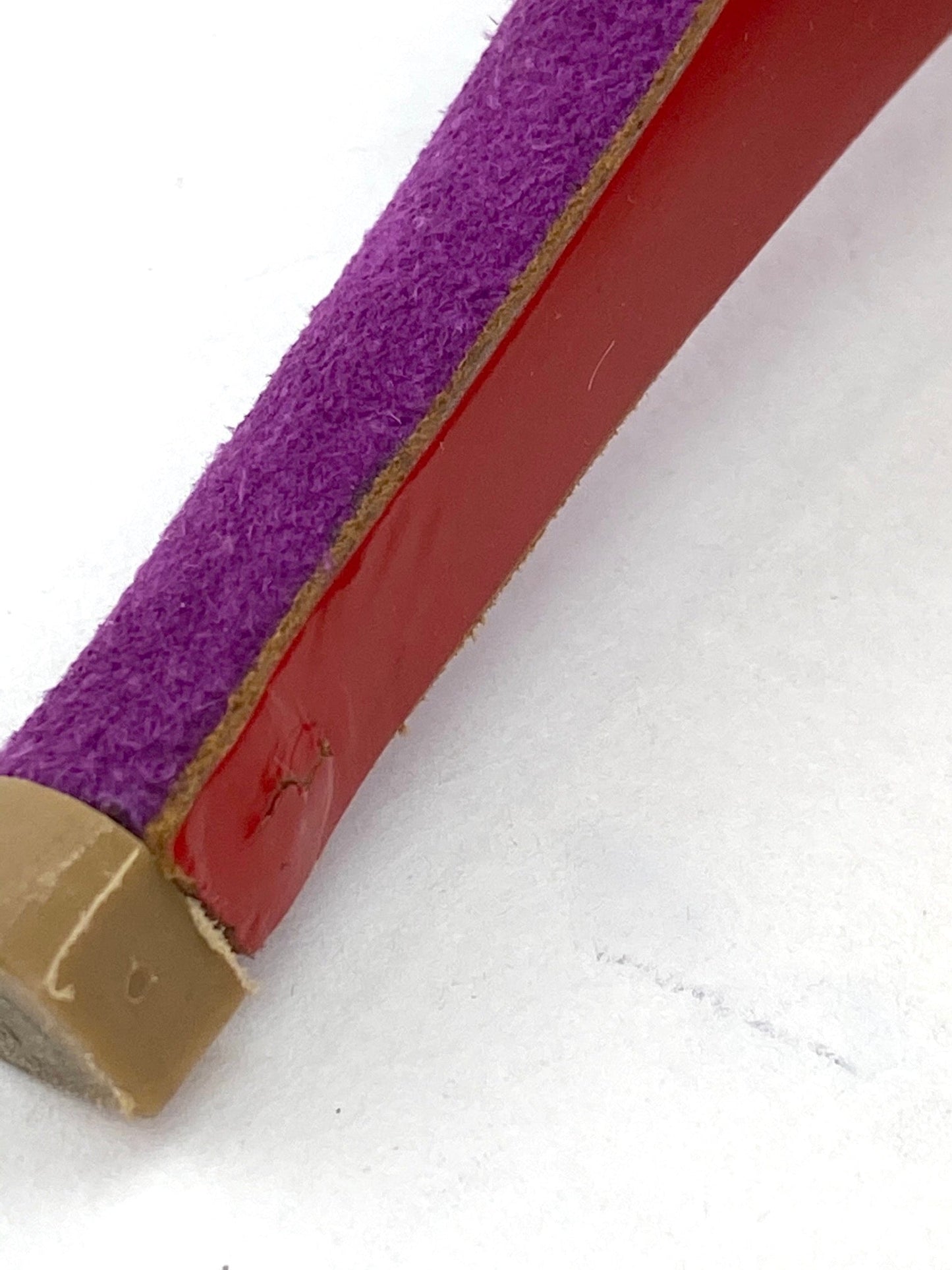 Escarpins à talons Christian Louboutin en daim violet, pointure 37