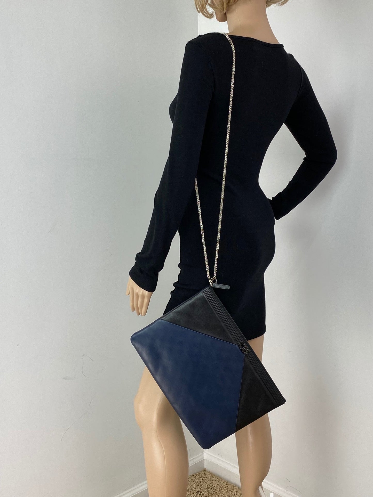 Chanel Quilted Lambskin Leather Black Blue Large Boy Zip Pouch Added Chain