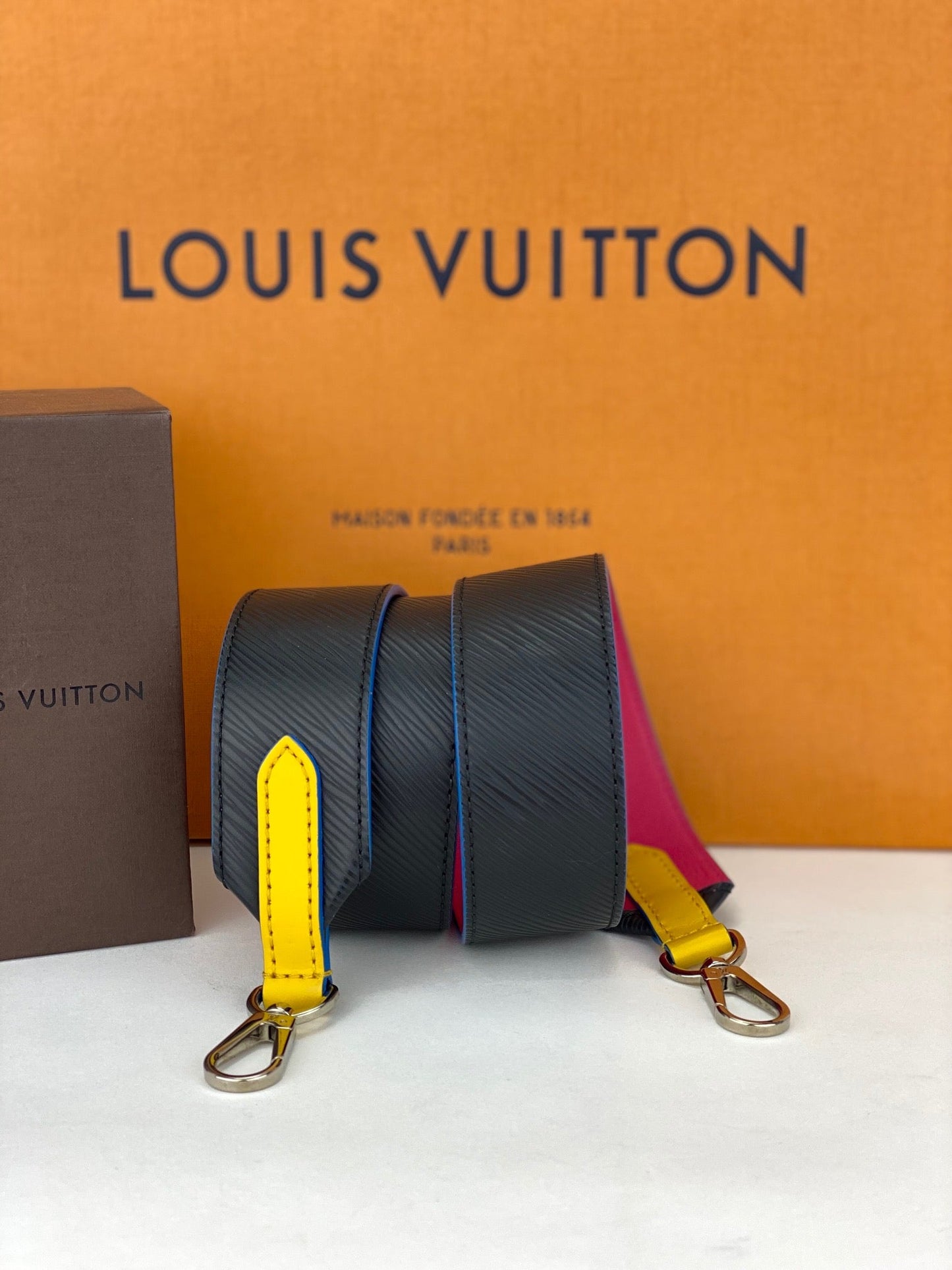 LOUIS VUITTON Epi Bandouliere Leather Shoulder Strap Black Pink Yellow