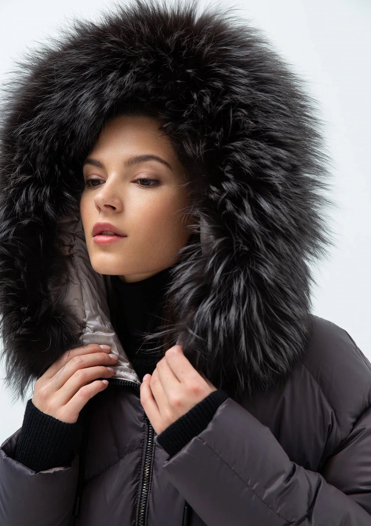 Manteau Gisèle Premium en duvet et fourrure de renard véritable 