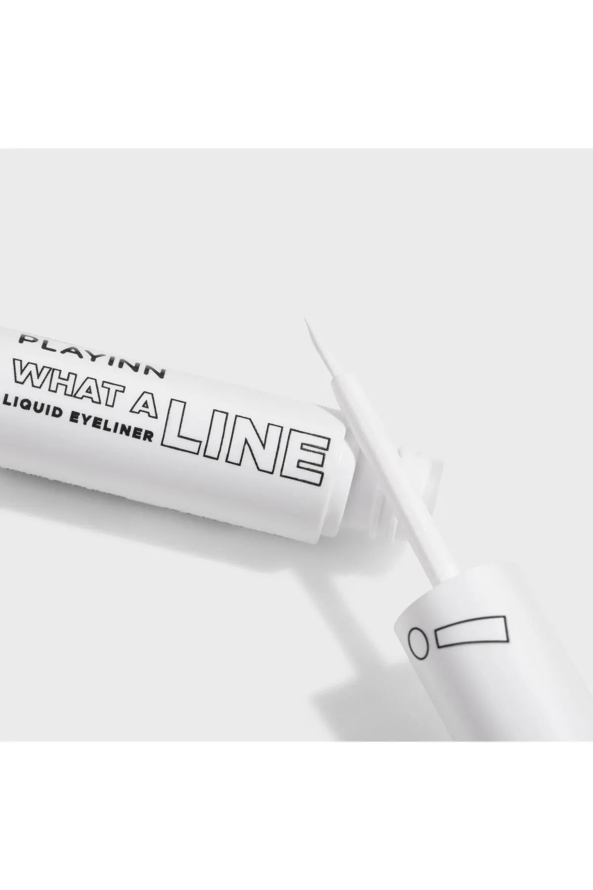 Eyeliner liquide Inglot Playinn What A Line - Faithful White 15