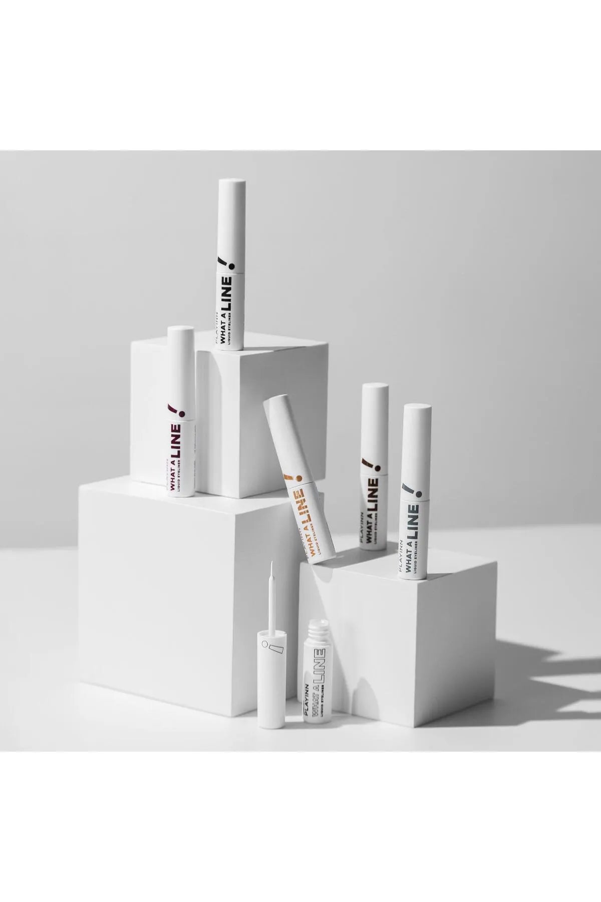 Eyeliner liquide Inglot Playinn What A Line - Faithful White 15