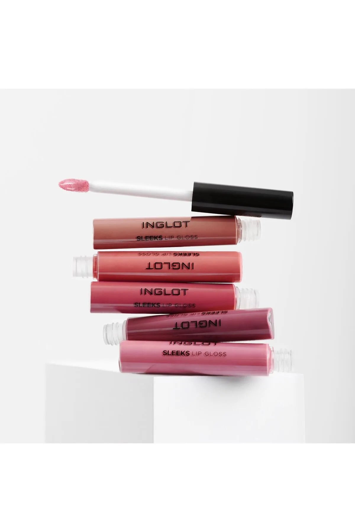 Inglot Sleeks Cream Lip Paint - 90NF