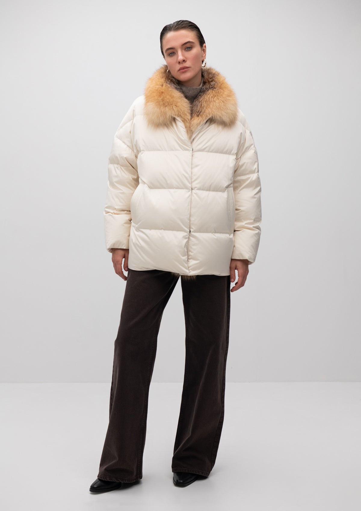 Manteau Macaire en duvet et fourrure de renard argenté véritable