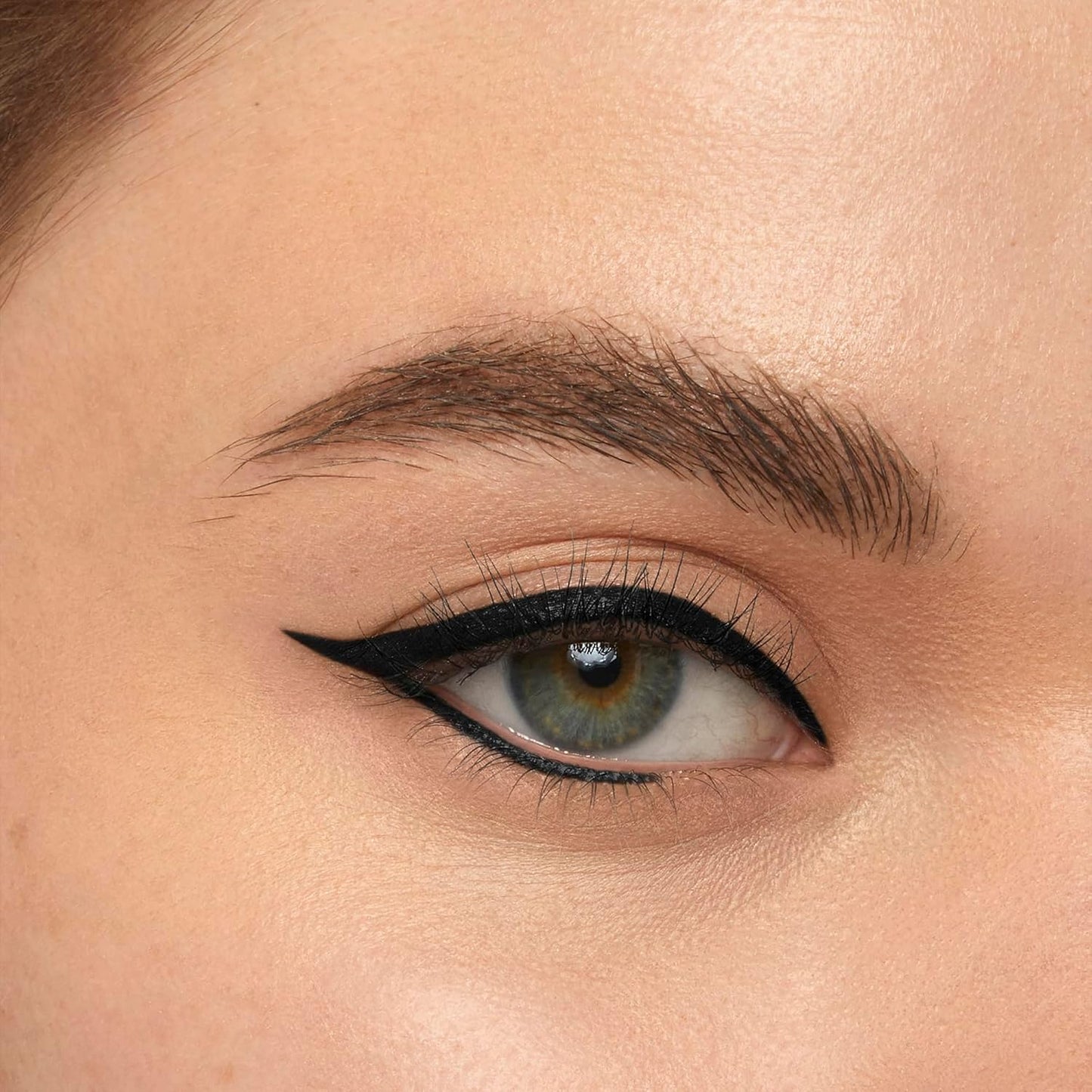 Maybelline New York Lasting Drama Automatic Liner -Midnight Black