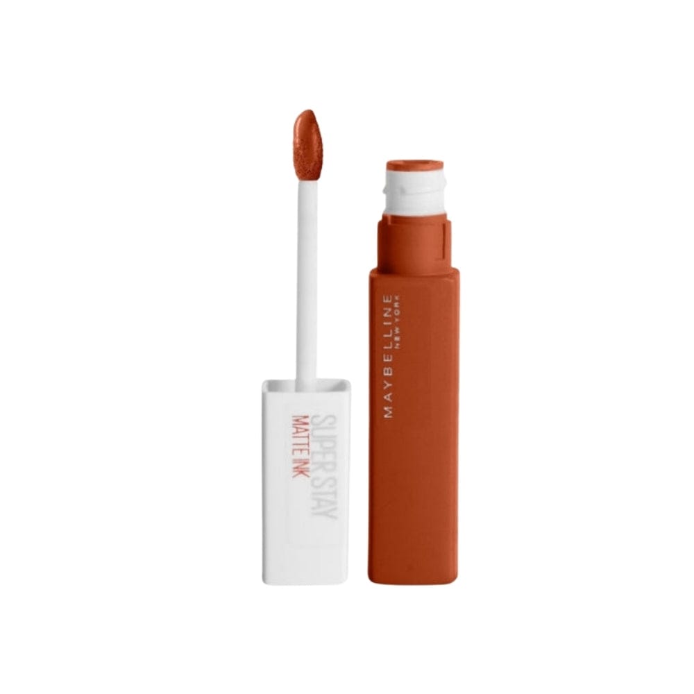 Rouge à lèvres liquide mat Super Stay Matte Ink de Maybelline New York – 135 Globetrotter Brown