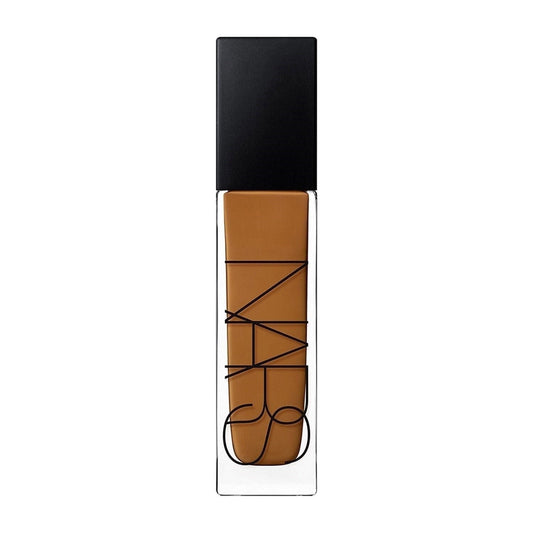 Fond de teint longue tenue Natural Radiant de NARS - 30 ml / Dark2 - Nouvelle-Calédonie - DarkTen avec des nuances dorées/olive