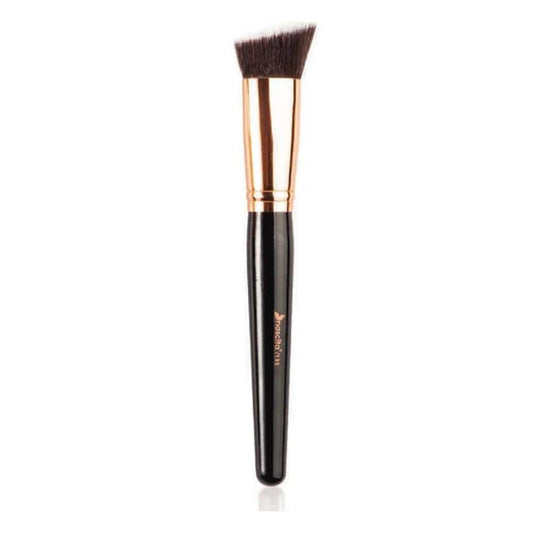 Nascita Angled Kabuki Foundation Brush 135