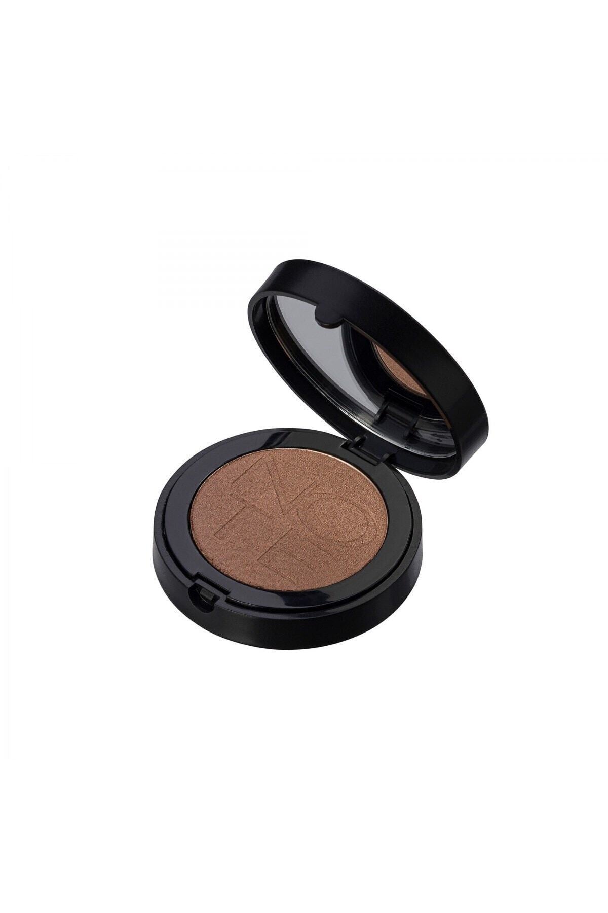 Note Cosmetics Luminous Silk Single Eyeshadow 07 Sand Beige
