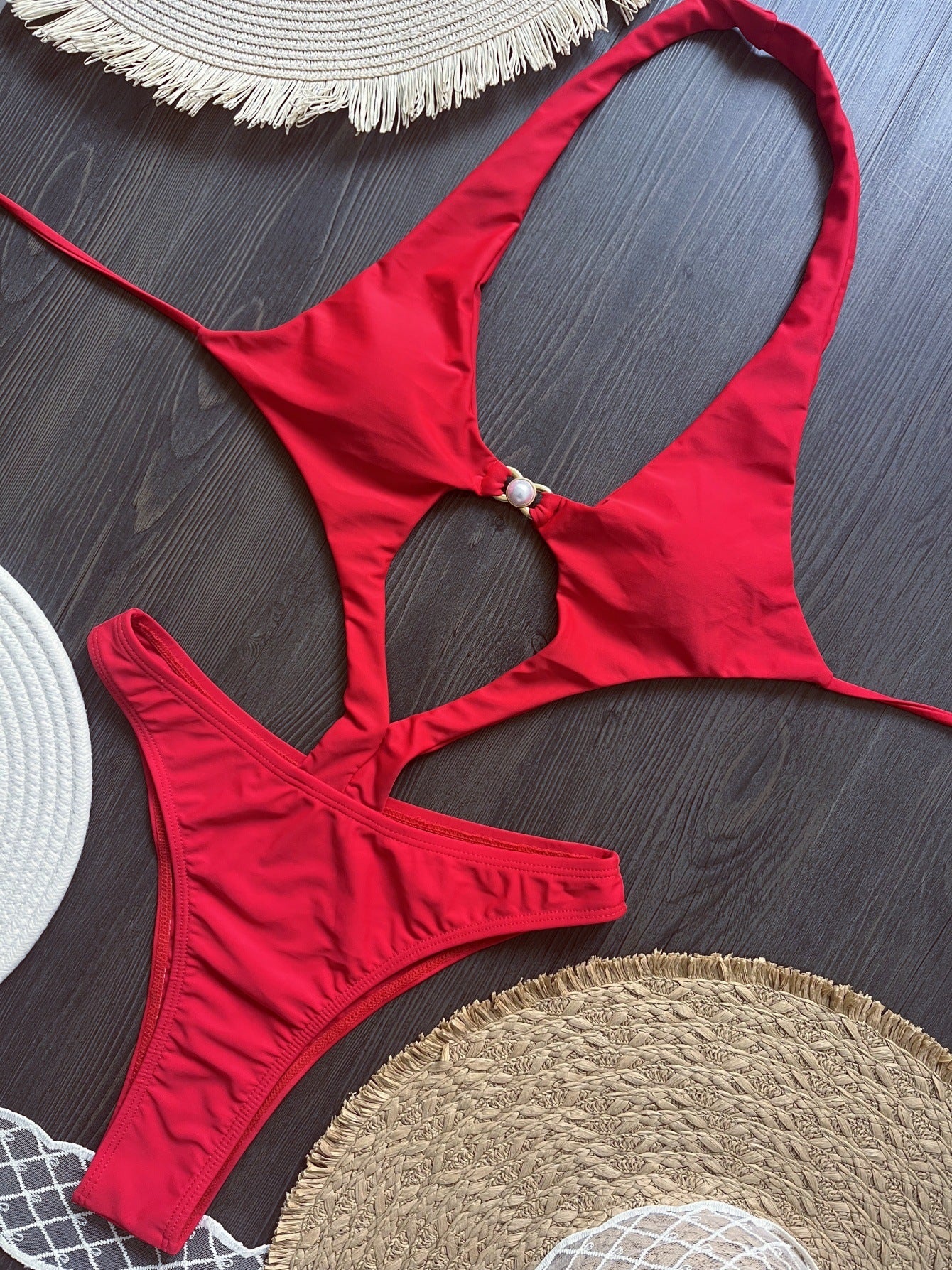 Nylon Solid Color Fabric Pearl Accessories One Piece Swimsuit Beach Sexy Women Swimsuit