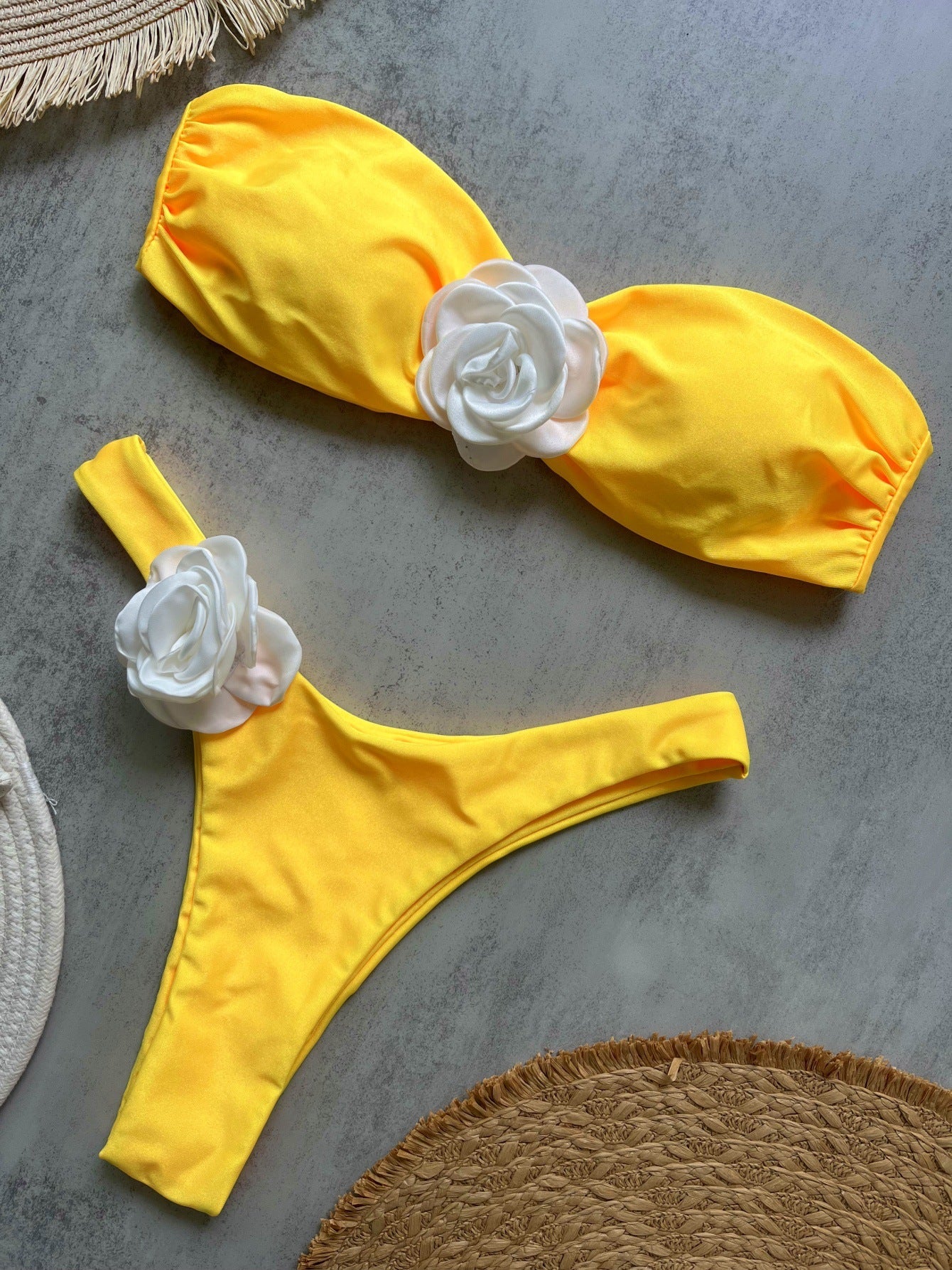 Yellow Three Dimensional Floral Solid Color Bikini Sexy Backless Split Swimsuit Nylon Bikini