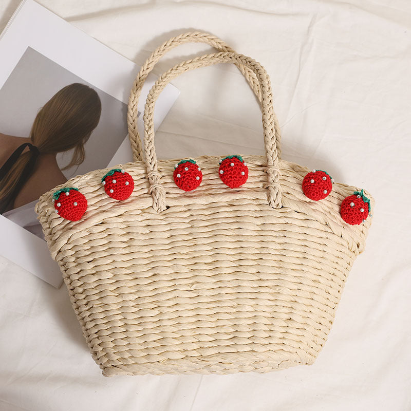 Cute Strawberry Portable Vegetable Basket Bag Hand Carrying Large Capacity Straw Bag Vacation Beach Bag Hand Woven Bag