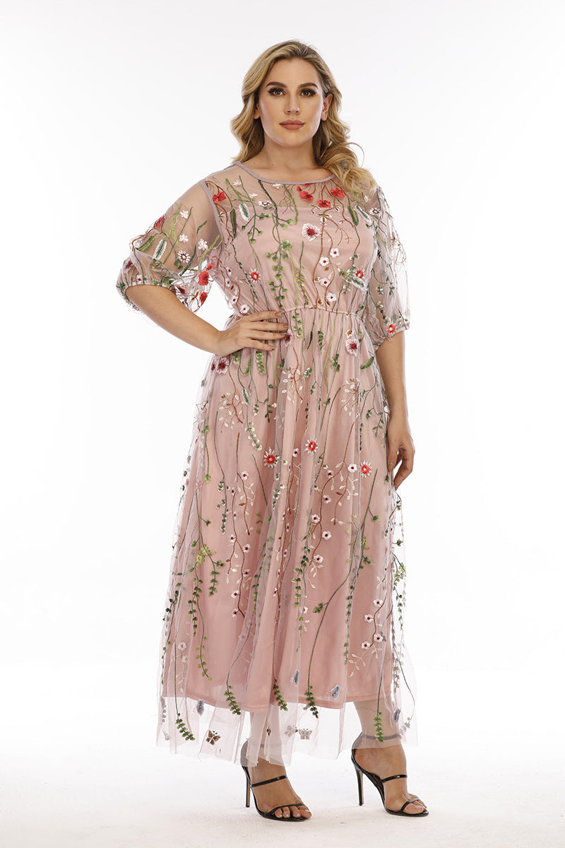 Plus Size French Hepburn Dress Women Mesh Embroidered Banquet Party Maxi Dress