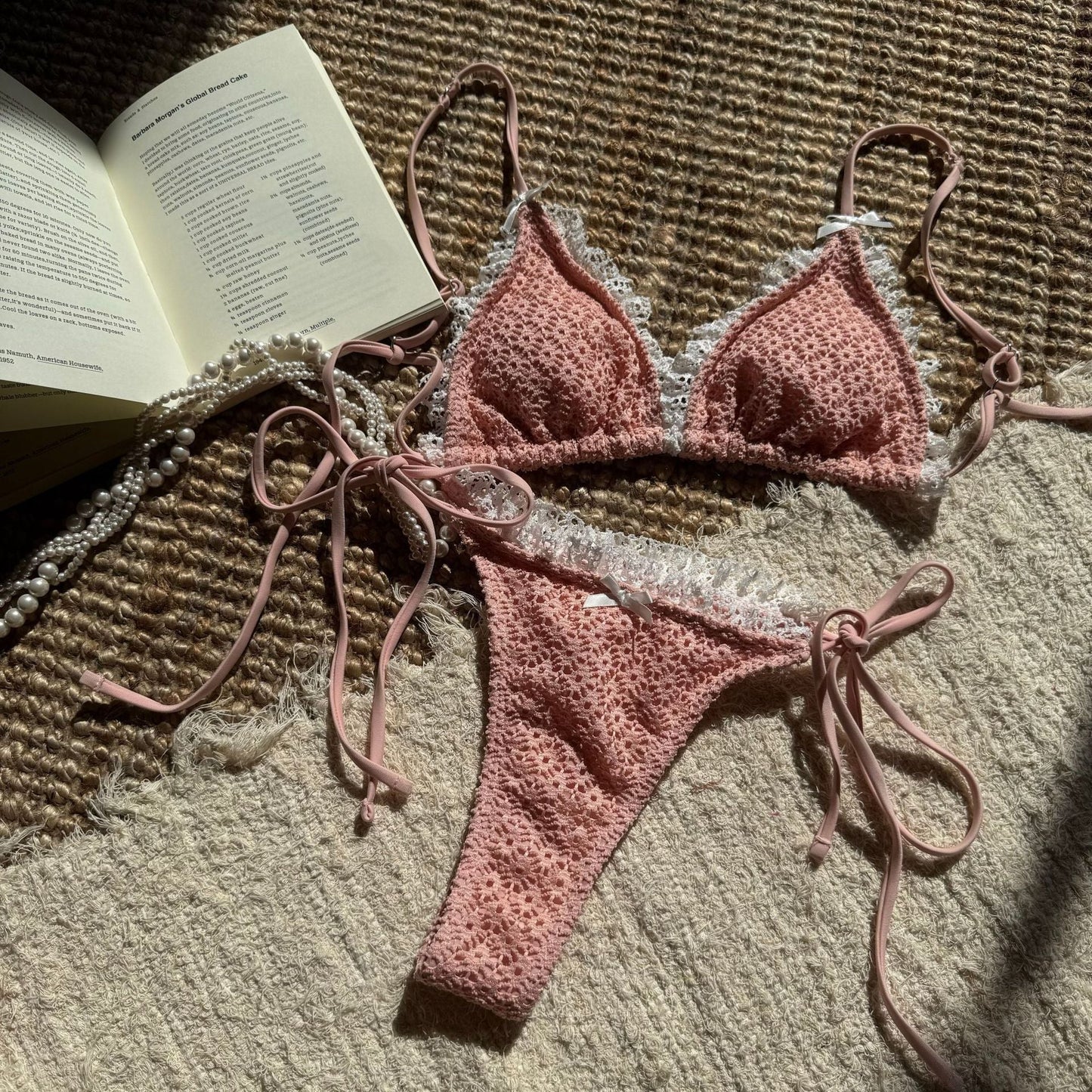 Contrast Color Bow Flounce Trim Lace up Sexy Backless Split Swimsuit Bikini