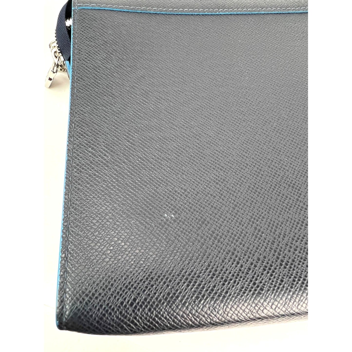 Louis Vuitton Pochette Voyage MM Taiga Dark Blue Leather Hand Bag Limited Edition