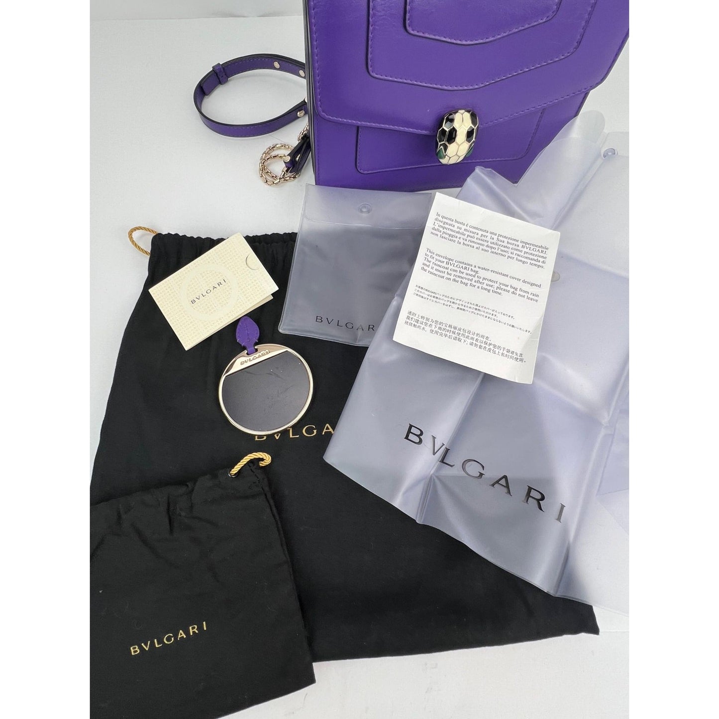Sac bandoulière Bvlgari Serpenti Forever en cuir de veau violet