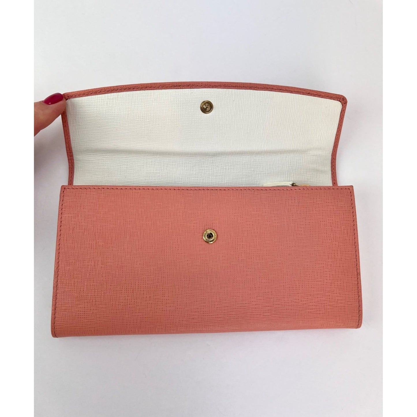 Pochette portefeuille Fendi Continental en cuir rose