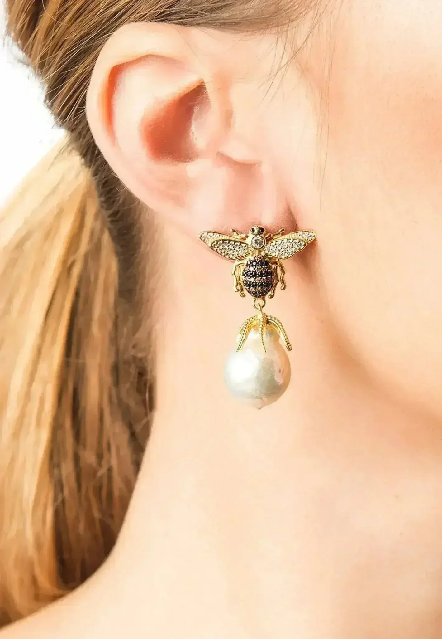 Baroque Pearl Bee Earrings | Gold Drop Nature-inspired Jewelry - Femstylo
