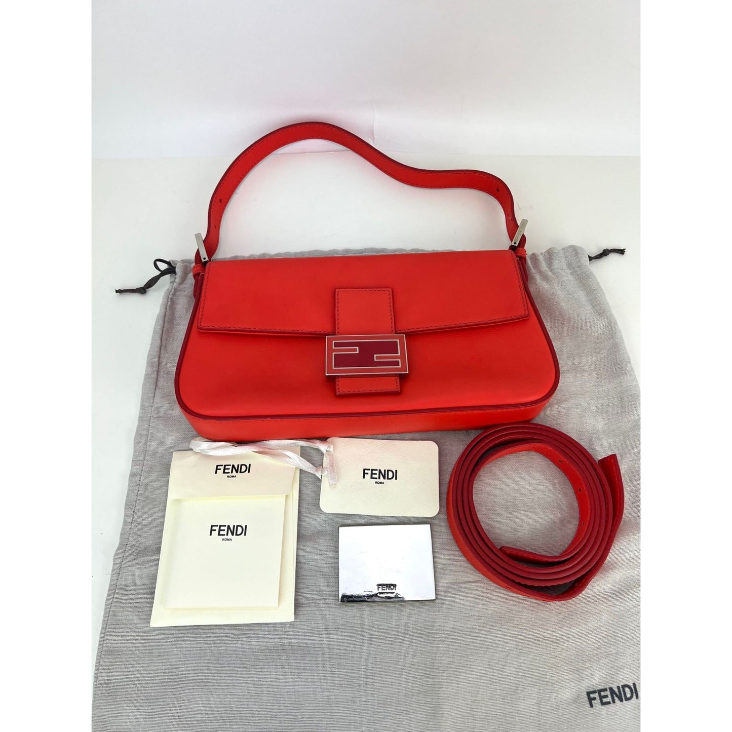 Fendi Vitello Baguette Papavero Shoulder Crossbody Hand Bag