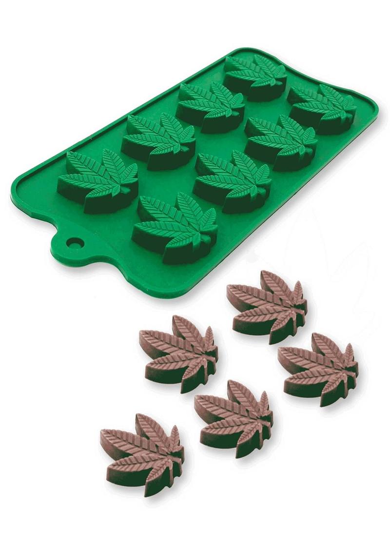 Cannabis Collection Silicone Weed Leaf Ice And Candy Mold