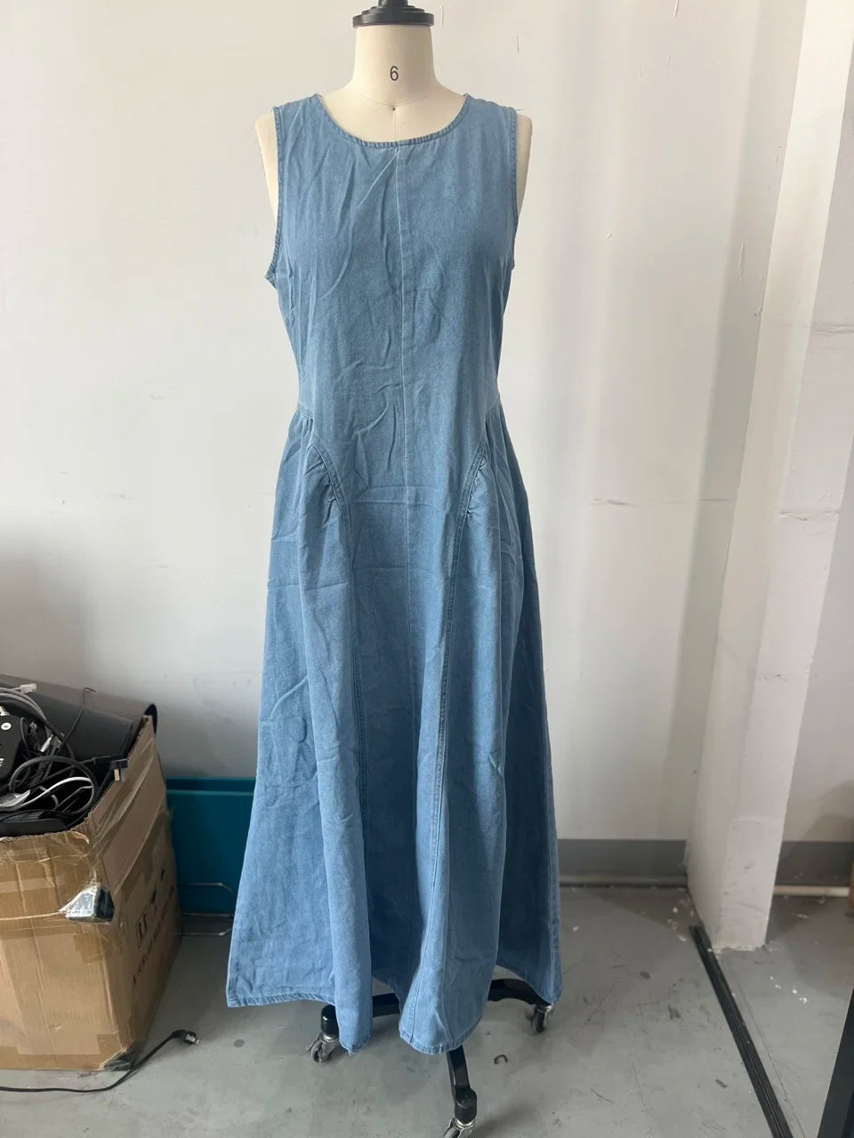 Casual Round Neck Lace Up Backless Denim Dress Sleeveless High Waist Loose Zipper Robe Summer High Street Sexy Solid Clothing