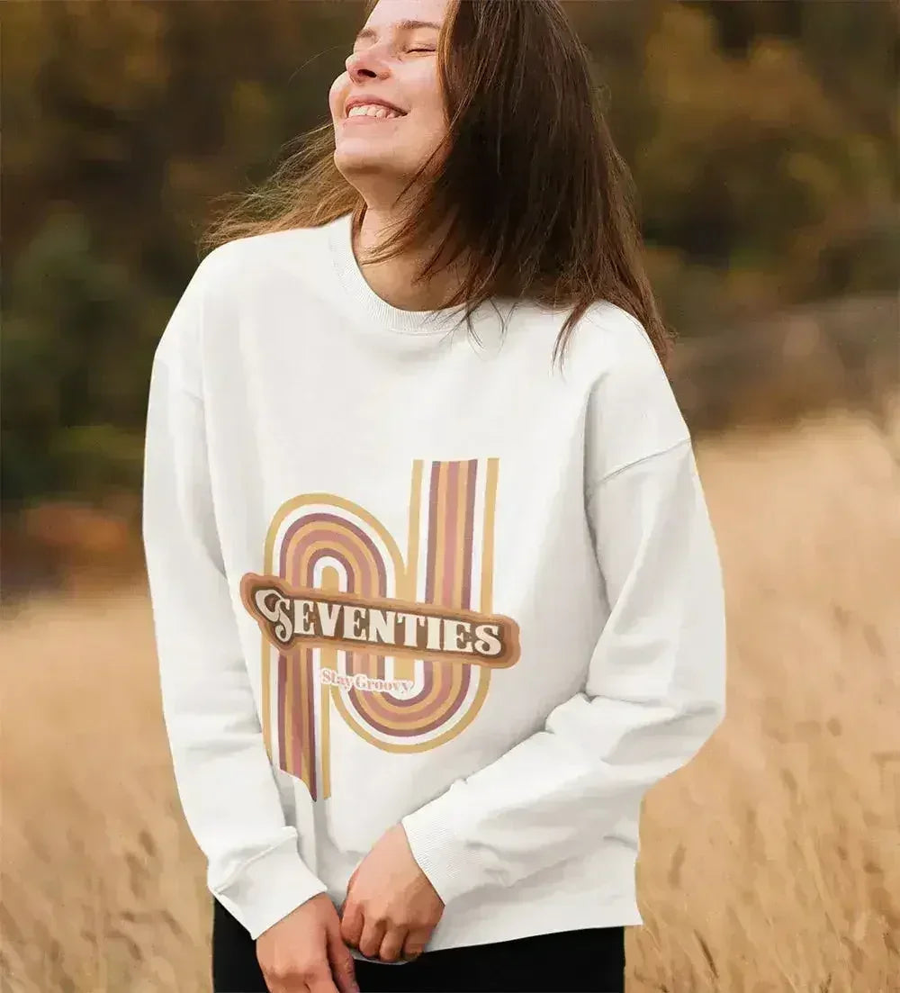 70's Retro Sweatshirt - Vintage Loose Fit Crewneck | Femstylo