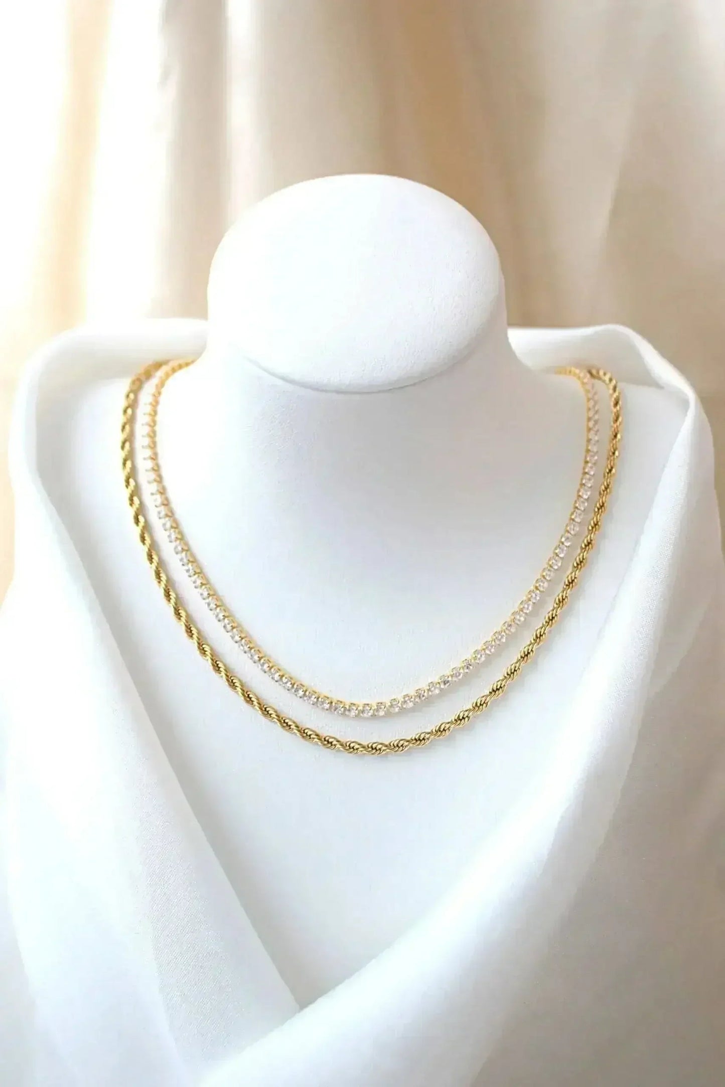 24 Karats Twisted Rope Chain Necklace