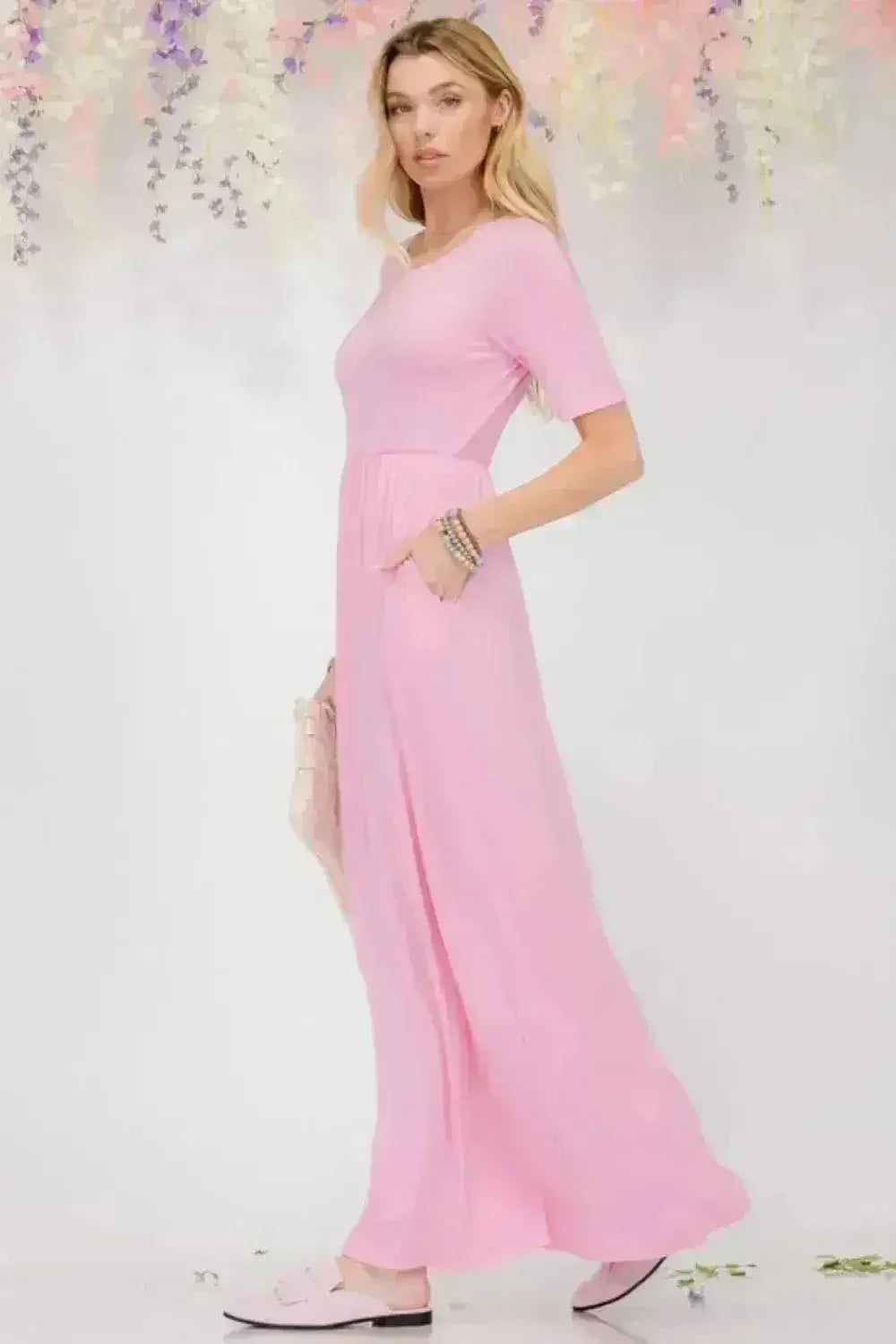 Plus Size Maxi Dress with Pockets Short Sleeve - Femstylo