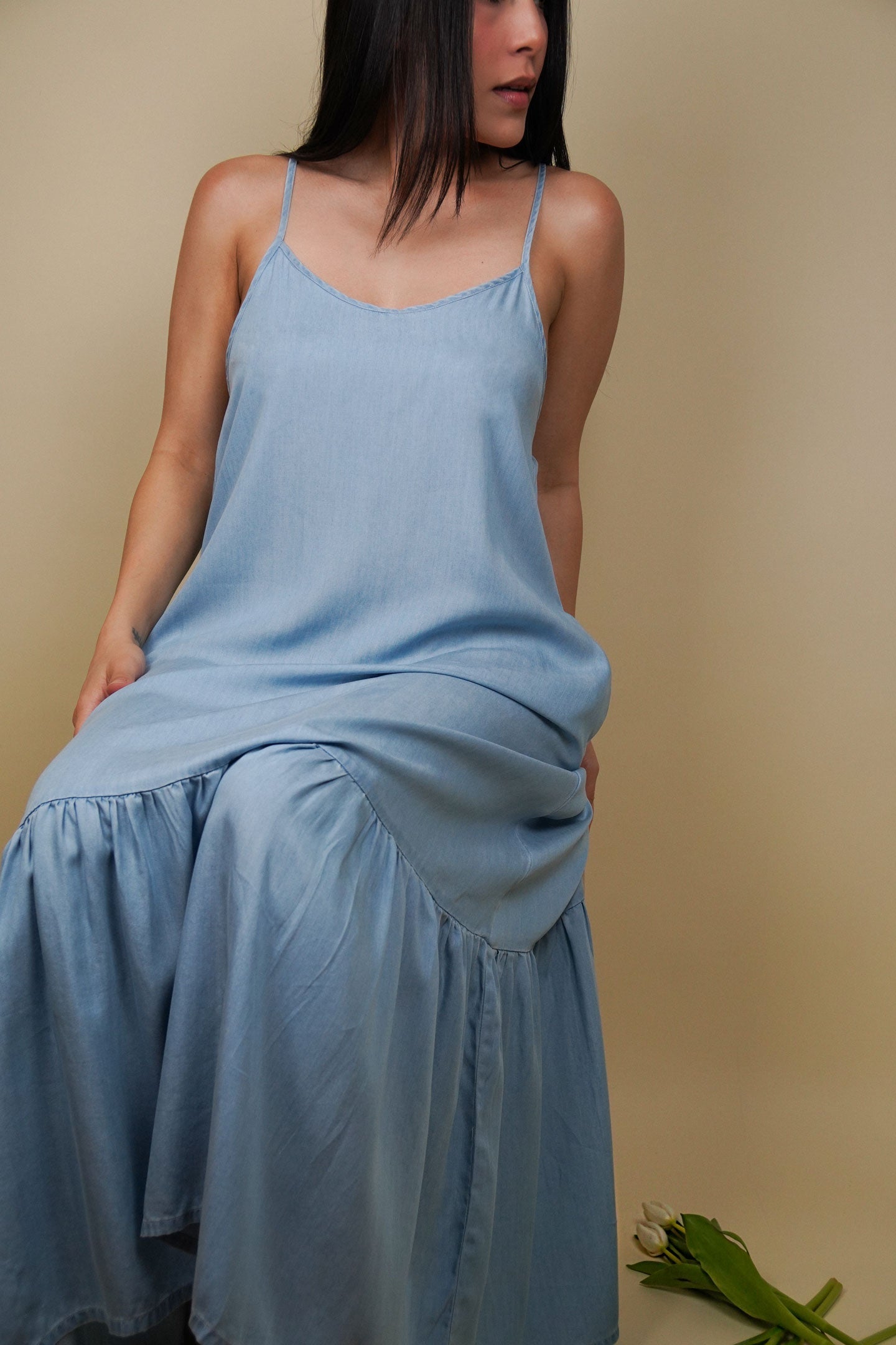 Robe longue fluide en denim bleu