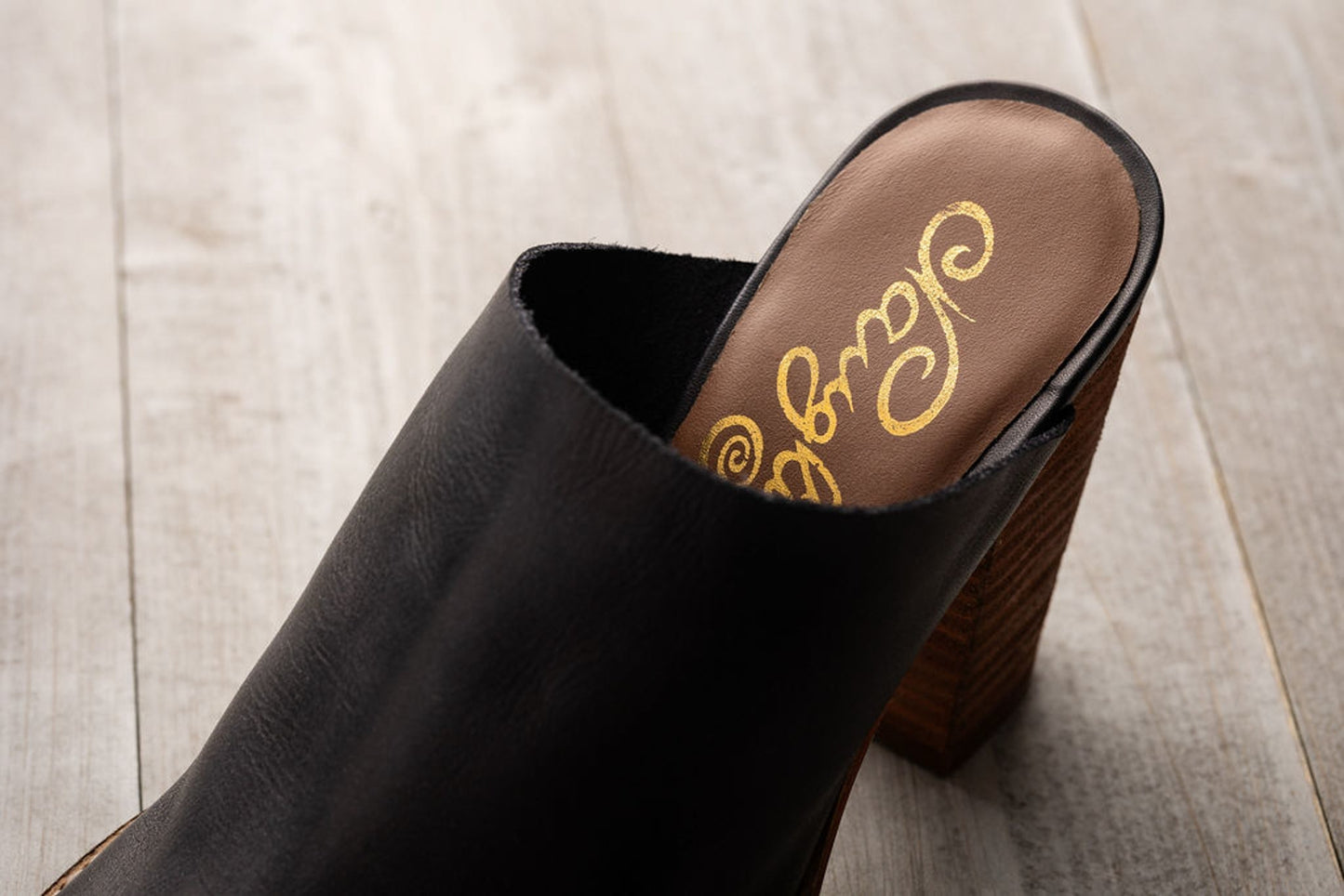 Sandale à talons Hallie en noir