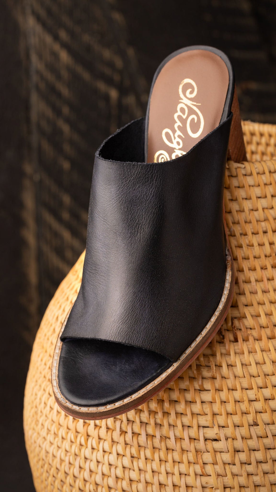 Sandale à talons Hallie en noir