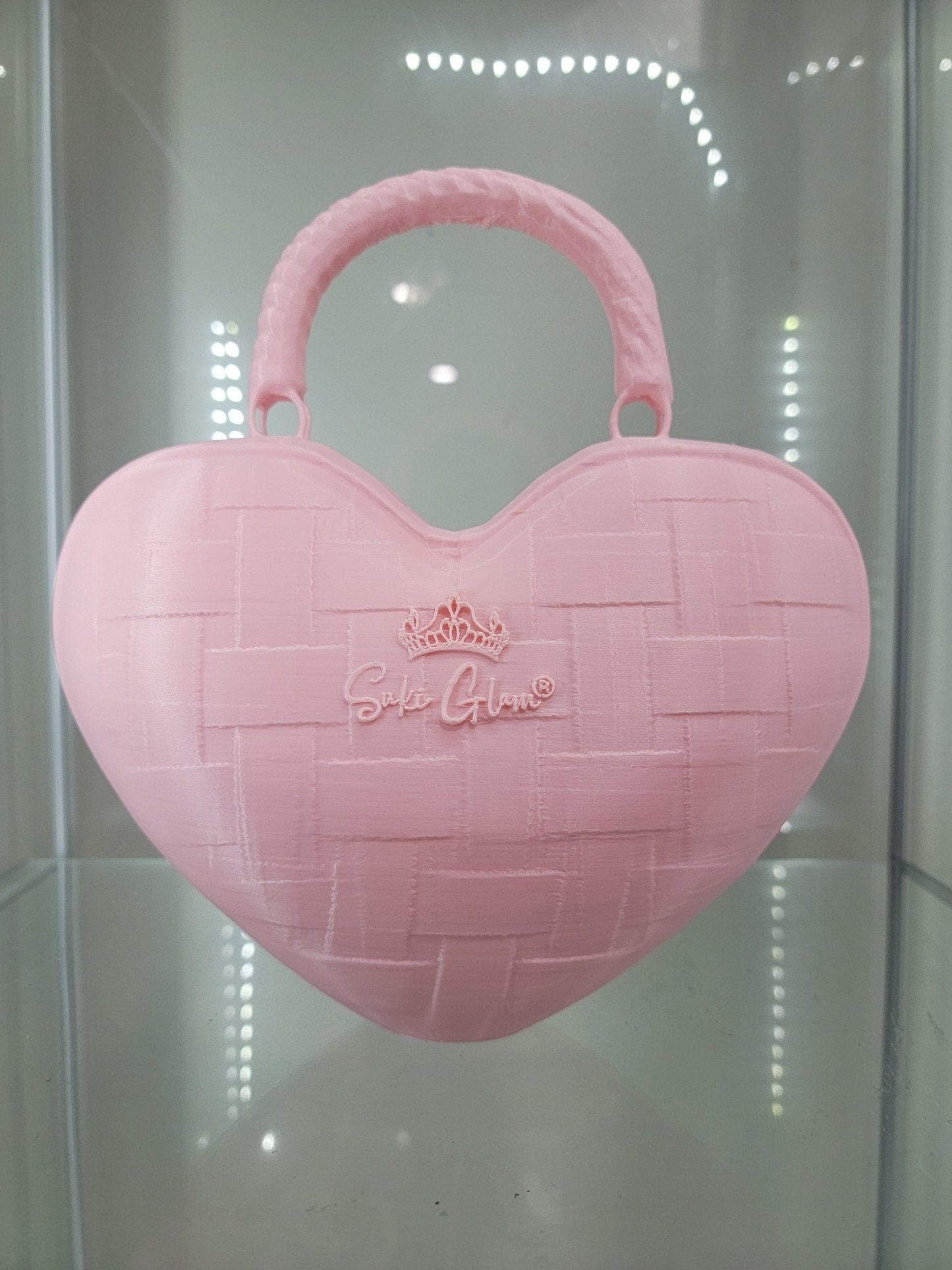 Heart-Shaped Pink Makeup Brush Holder - SukiGlam Vanity Essential