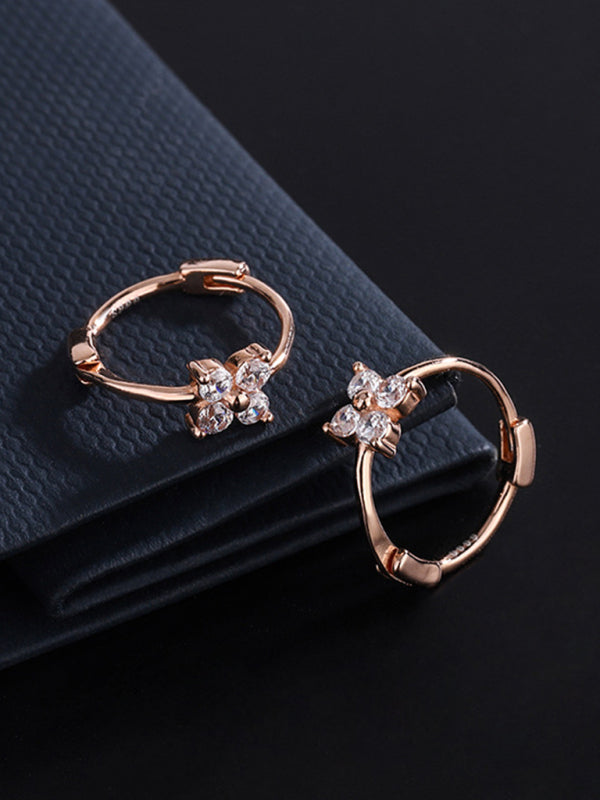 Modern four-leaf clover flower earrings