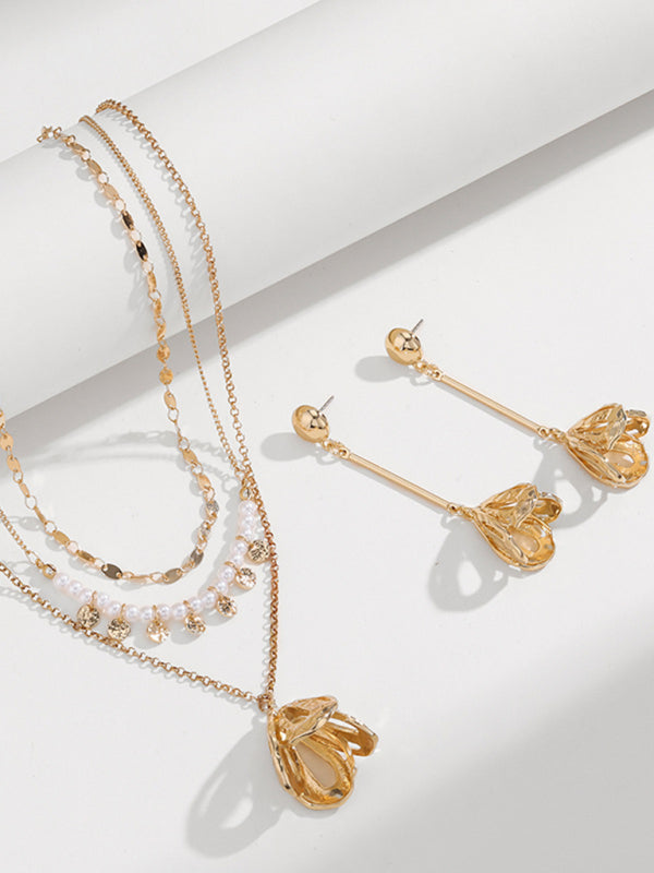 Modern geometric metal flower stacking necklace