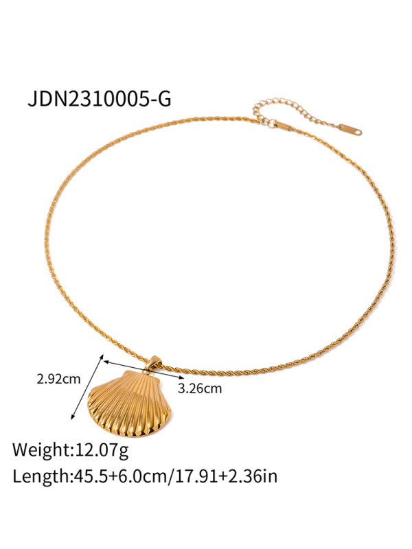 Modern summer beach style fashion ocean shell necklace