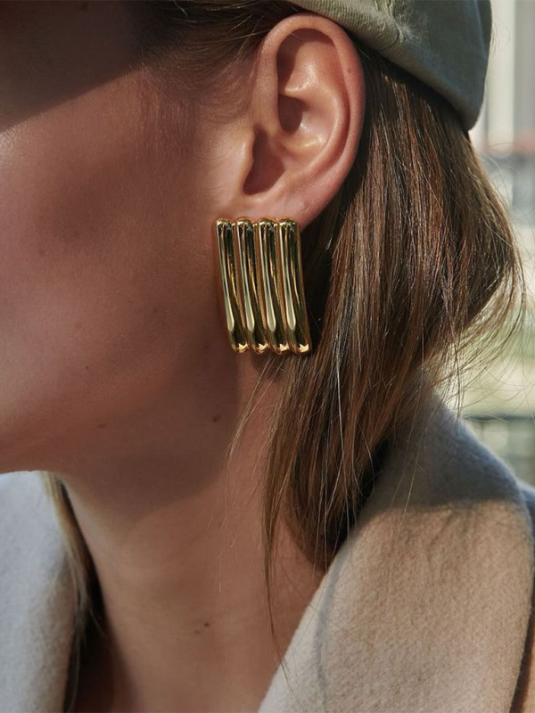 Modern versatile simple gold striped earrings