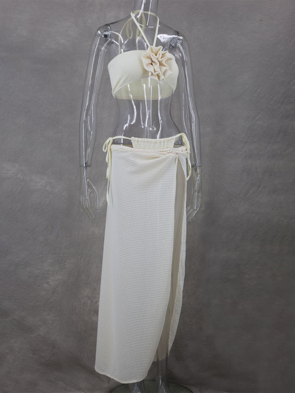 Modern sexy hot girl sleeveless tube top halter collar knitted slit high waist skirt three-piece suit