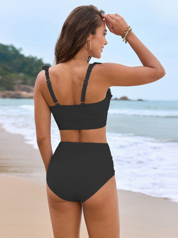 Modern swimsuit ruffled three-piece bikini