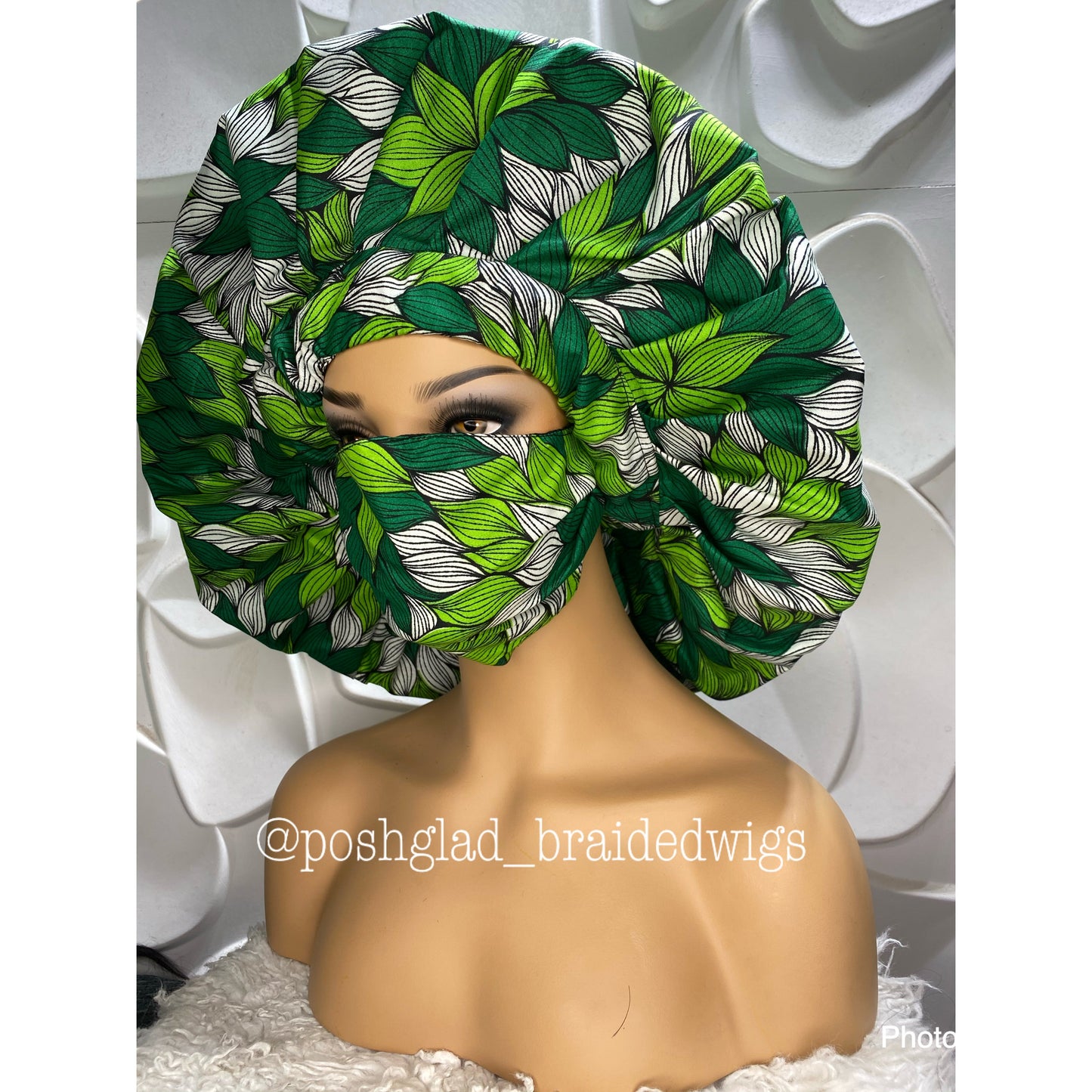 Green Fabric Made Hair Bonnet & Nose Mask
