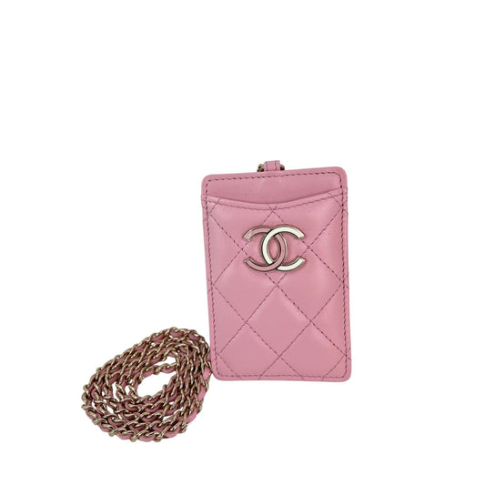Porte-cartes matelassé en cuir d'agneau Chanel sur chaîne