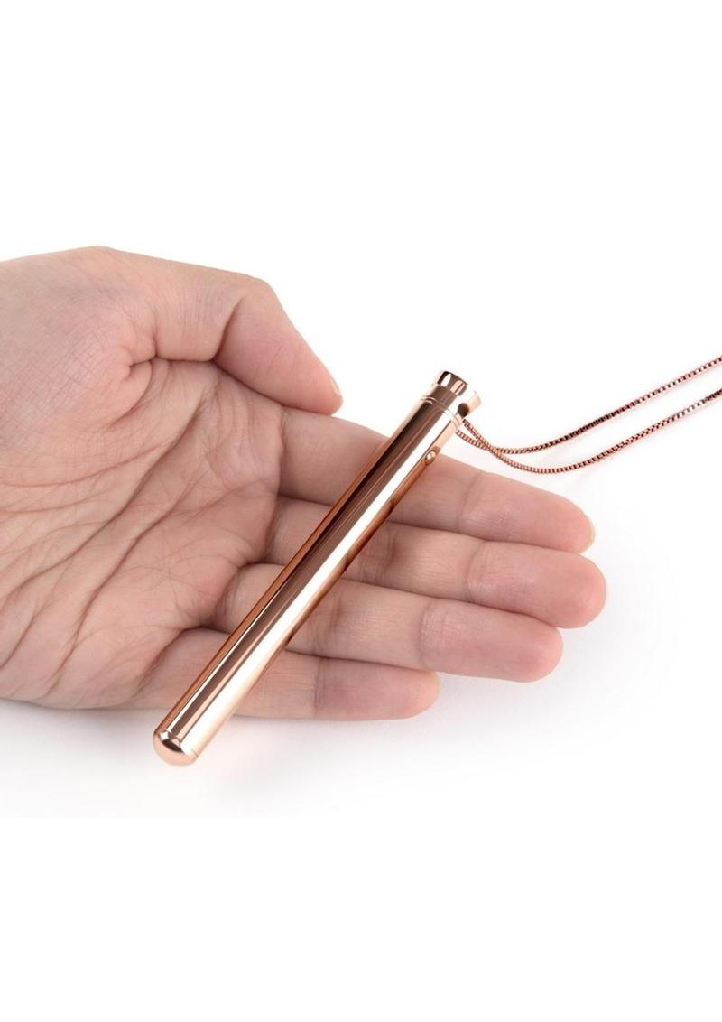 Le Wand Necklace Vibe Rechargeable Silicone Vibrator