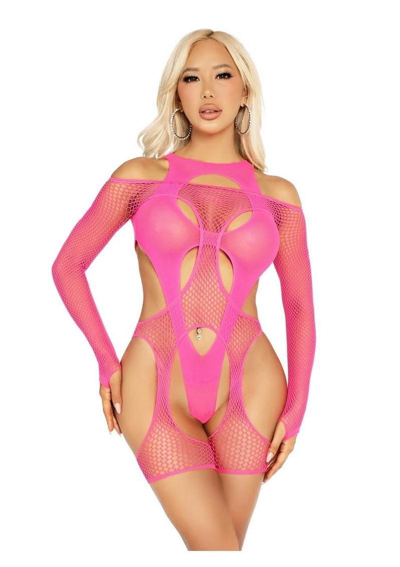 Off-the-Shoulder Fishnet Garter Harness With Flattering Fit