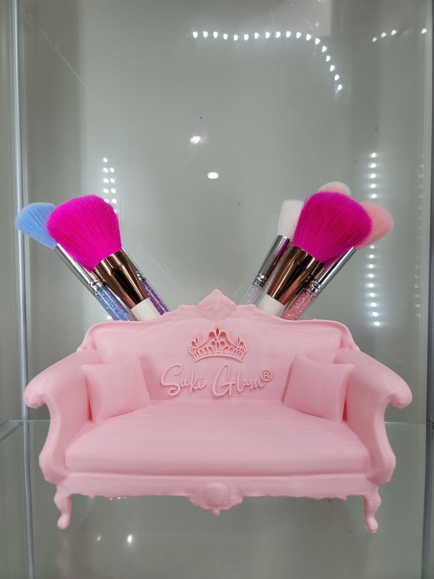 Luxurious Pink Sofa Makeup Brush Holder by Suki Glam®