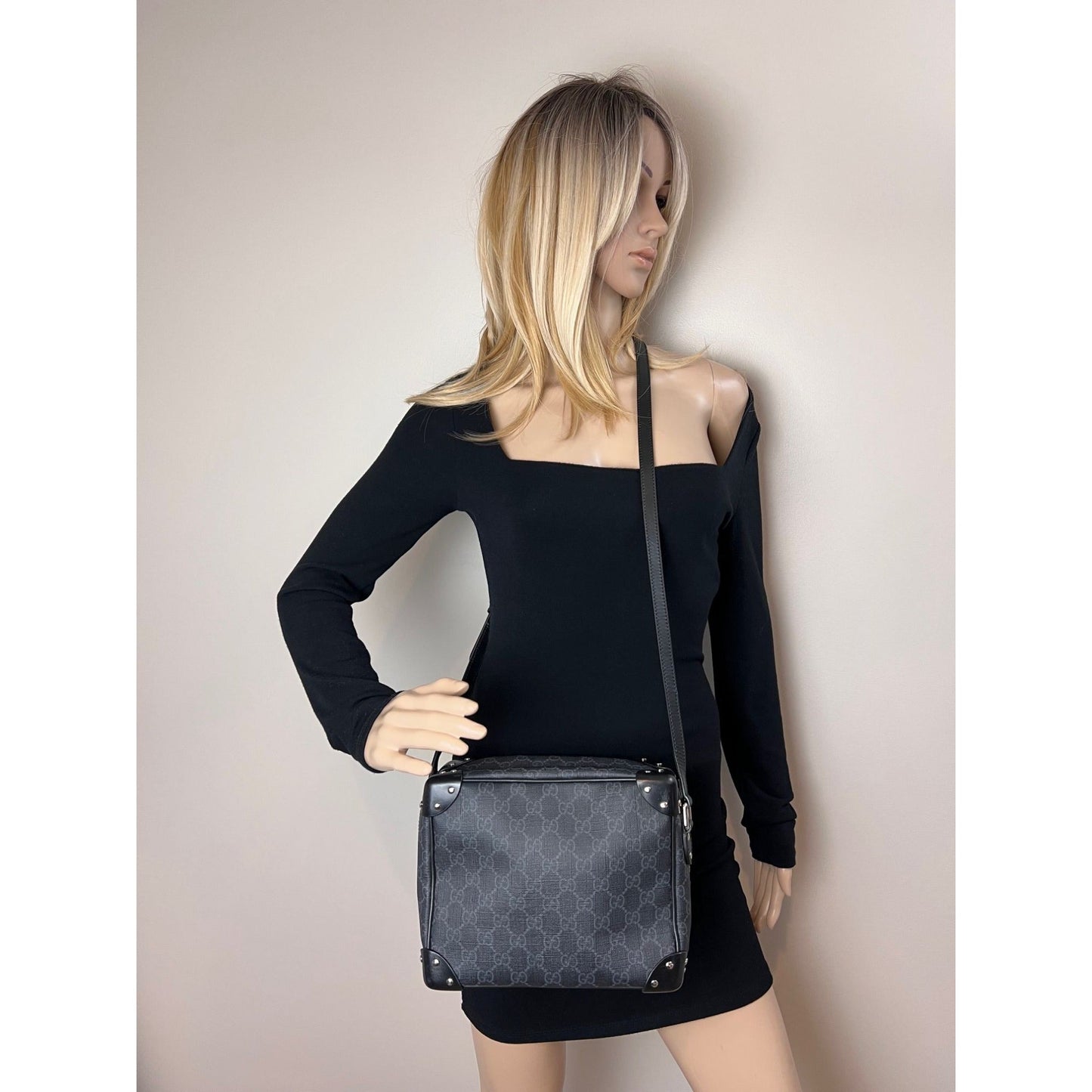 Gucci Black GG Supreme Selleria Square Messenger Bag