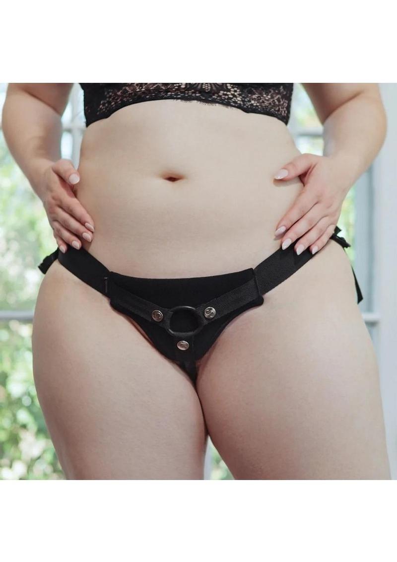 Sportsheets Curvy Collection Divine Strap On