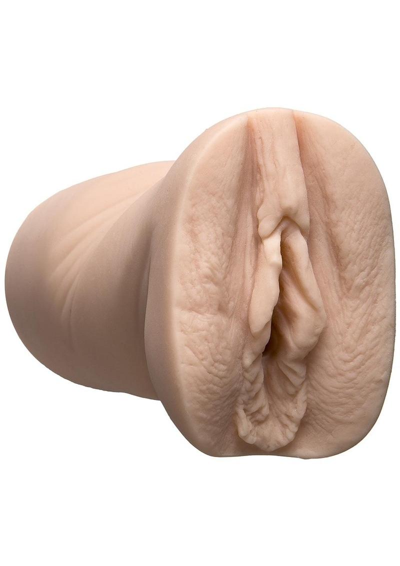 The Vicky Quickie Ultra skyn Pocket Masturbator