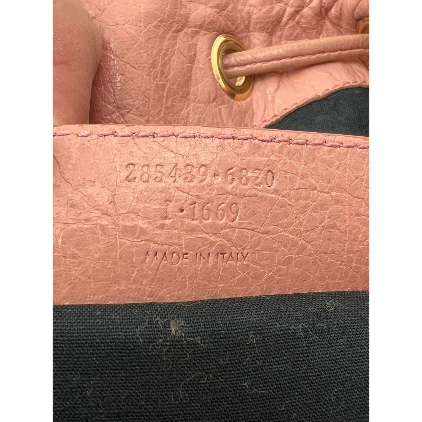 Balenciaga agneau Giant 12 Gold Hardware Mini Pompon Rose Pink Bucket Bag